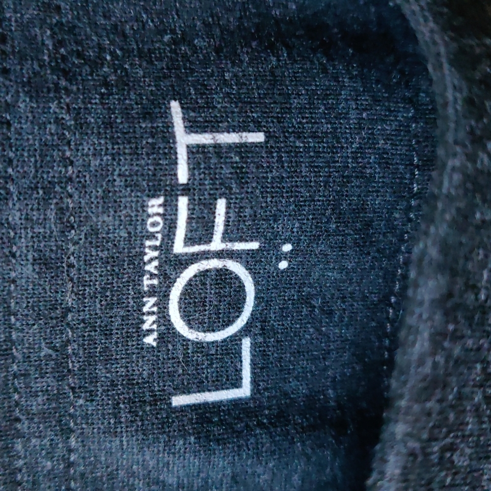 LOFT Dark Gray Leggings Size Small - Picture 2 of 6